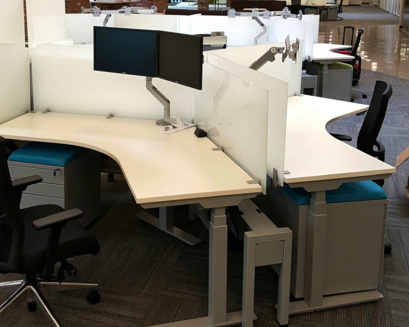 120 Think Desk (sit to stand) - Pod of 3