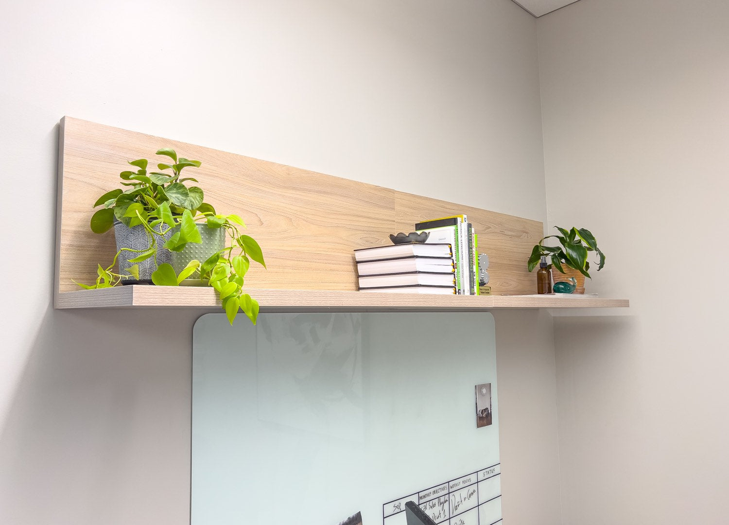 EDGE Floating Shelf