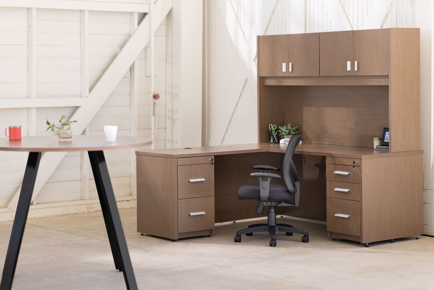 EDGE 71" L-Shape Desk