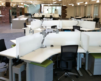 120 Think Desk (sit to stand) - Pod of 6