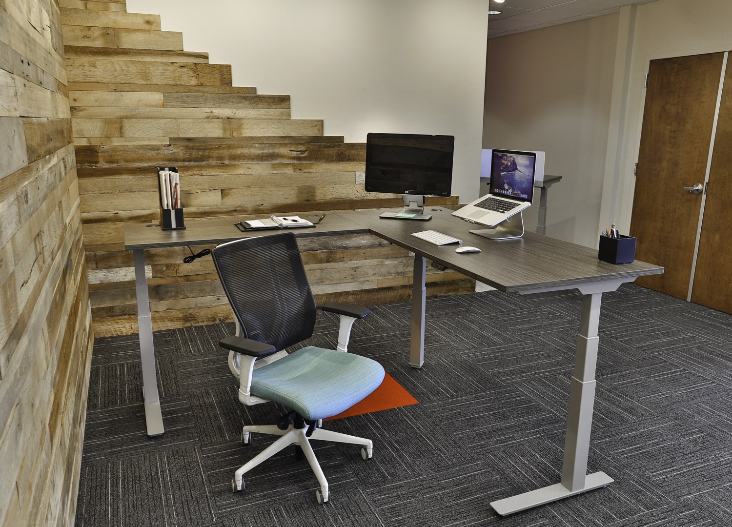 Think Desk L-Shape
