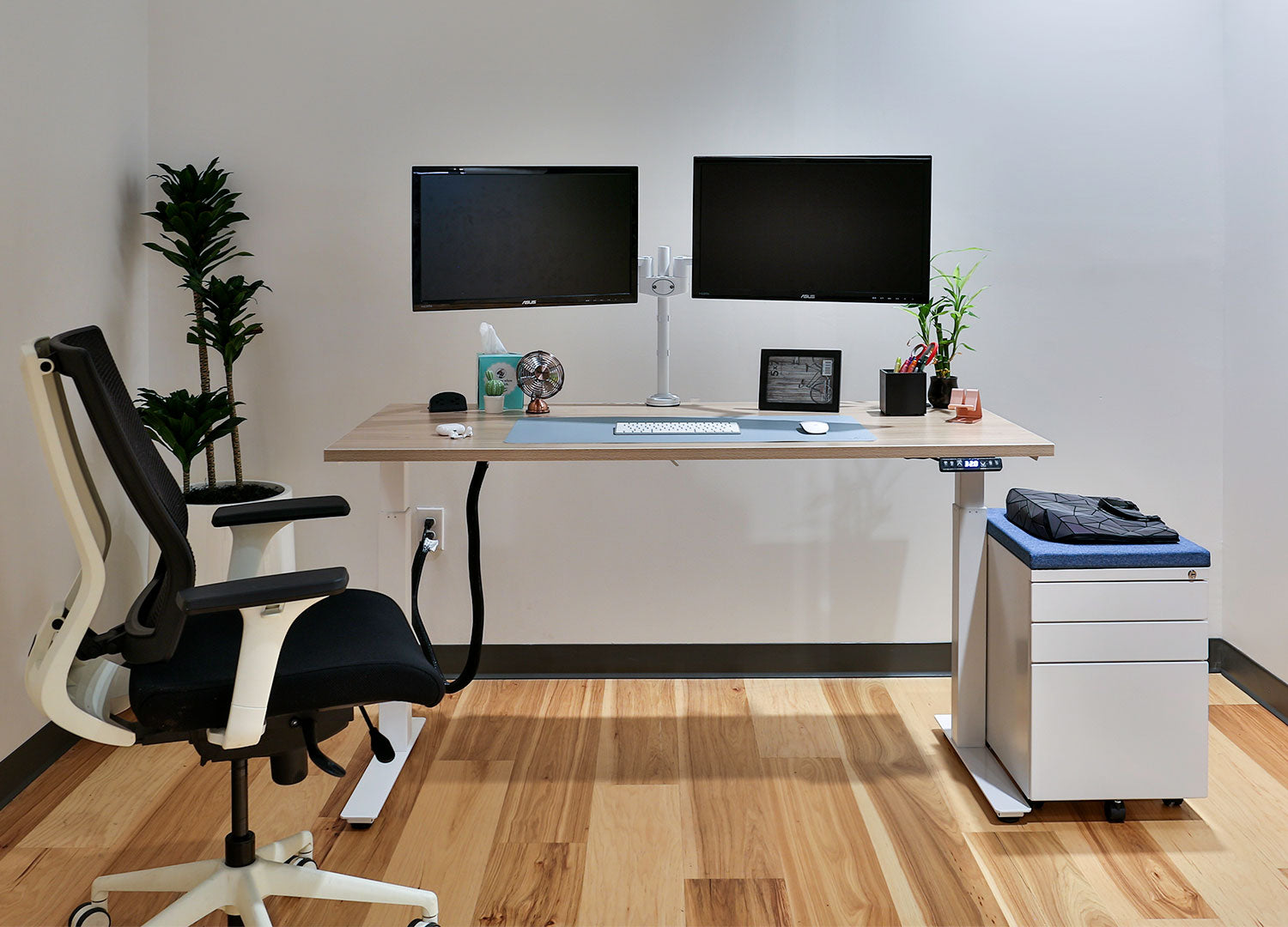 Luxe Office Bundle - Think Desk (sit to stand)
