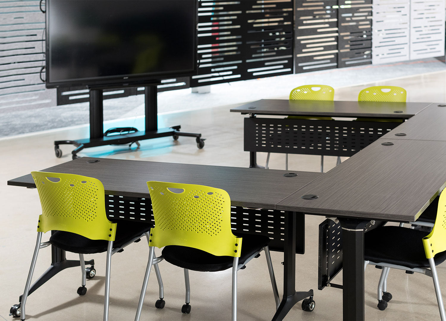 Training Table + Mod Panel